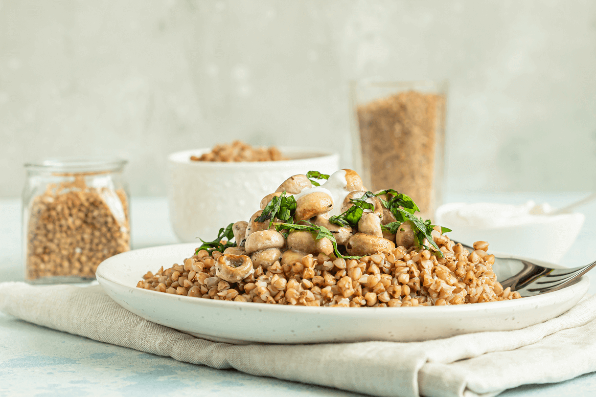 buckwheat-porridge-with-mushrooms-herbs (1) 1